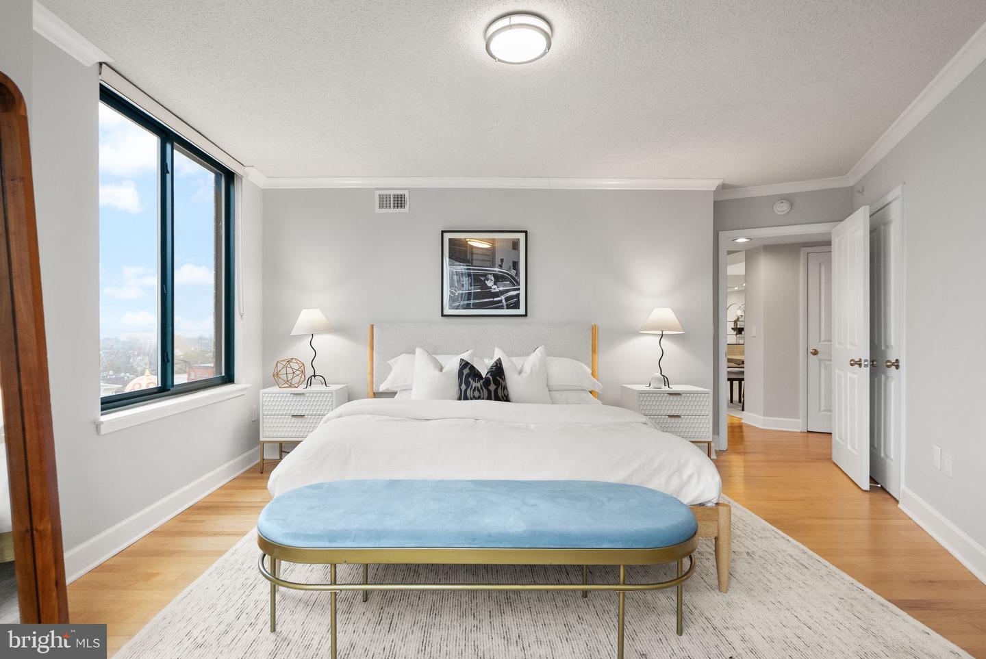 1220 N FILLMORE ST #602, ARLINGTON, Virginia 22201, 2 Bedrooms Bedrooms, ,2 BathroomsBathrooms,Residential,For sale,1220 N FILLMORE ST #602,VAAR2067626 MLS # VAAR2067626