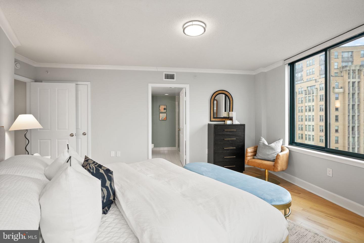 1220 N FILLMORE ST #602, ARLINGTON, Virginia 22201, 2 Bedrooms Bedrooms, ,2 BathroomsBathrooms,Residential,For sale,1220 N FILLMORE ST #602,VAAR2067626 MLS # VAAR2067626