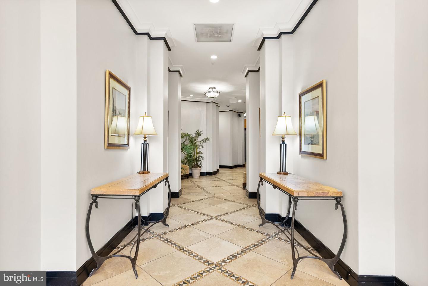 1220 N FILLMORE ST #602, ARLINGTON, Virginia 22201, 2 Bedrooms Bedrooms, ,2 BathroomsBathrooms,Residential,For sale,1220 N FILLMORE ST #602,VAAR2067626 MLS # VAAR2067626