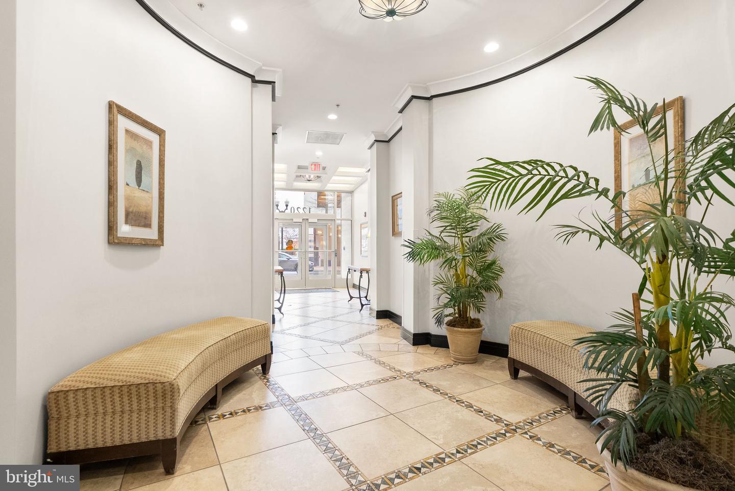 1220 N FILLMORE ST #602, ARLINGTON, Virginia 22201, 2 Bedrooms Bedrooms, ,2 BathroomsBathrooms,Residential,For sale,1220 N FILLMORE ST #602,VAAR2067626 MLS # VAAR2067626