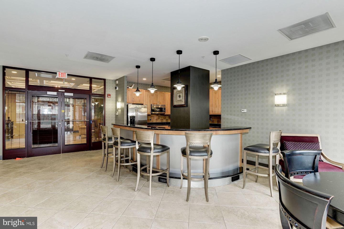 1220 N FILLMORE ST #602, ARLINGTON, Virginia 22201, 2 Bedrooms Bedrooms, ,2 BathroomsBathrooms,Residential,For sale,1220 N FILLMORE ST #602,VAAR2067626 MLS # VAAR2067626