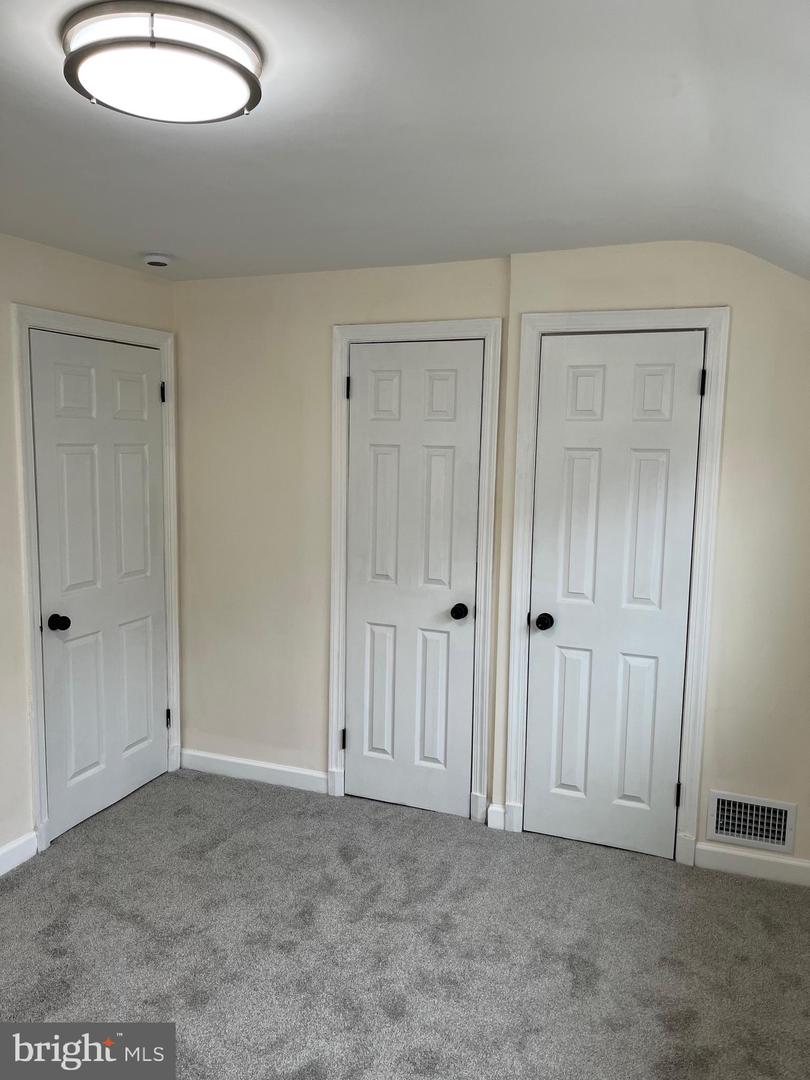 79 ELMIRA ST SW, WASHINGTON, District Of Columbia 20032, 3 Bedrooms Bedrooms, 5 Rooms Rooms,2 BathroomsBathrooms,Residential,For sale,79 ELMIRA ST SW,DCDC2240938 MLS # DCDC2240938