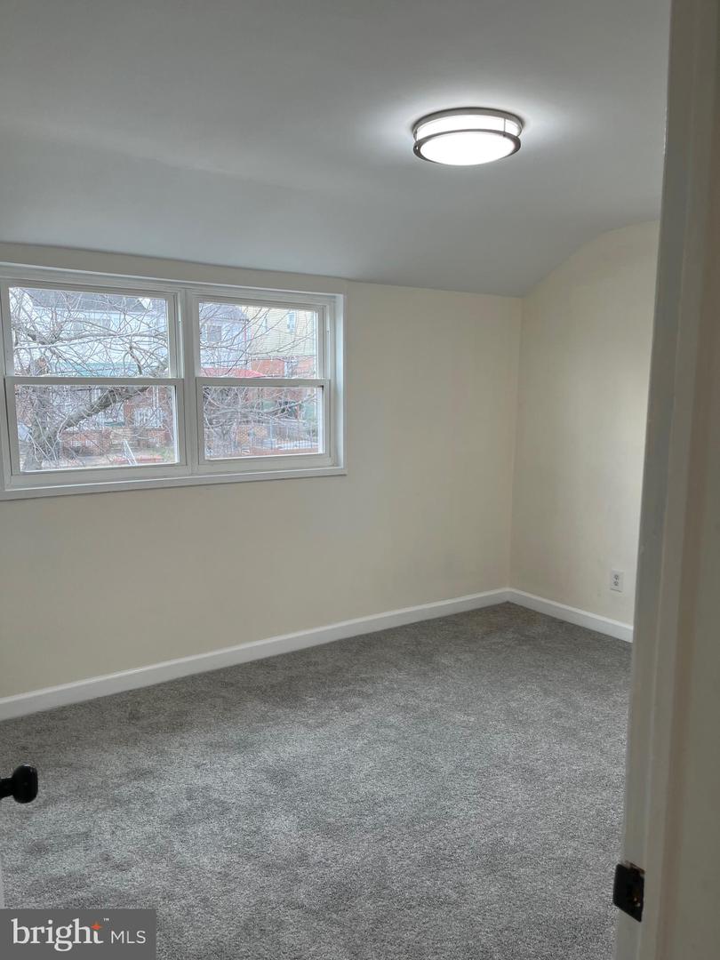 79 ELMIRA ST SW, WASHINGTON, District Of Columbia 20032, 3 Bedrooms Bedrooms, 5 Rooms Rooms,2 BathroomsBathrooms,Residential,For sale,79 ELMIRA ST SW,DCDC2240938 MLS # DCDC2240938