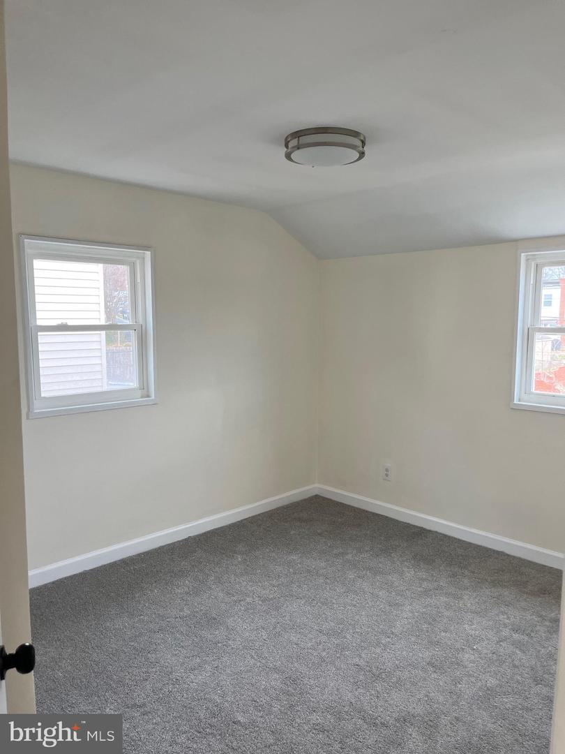 79 ELMIRA ST SW, WASHINGTON, District Of Columbia 20032, 3 Bedrooms Bedrooms, 5 Rooms Rooms,2 BathroomsBathrooms,Residential,For sale,79 ELMIRA ST SW,DCDC2240938 MLS # DCDC2240938