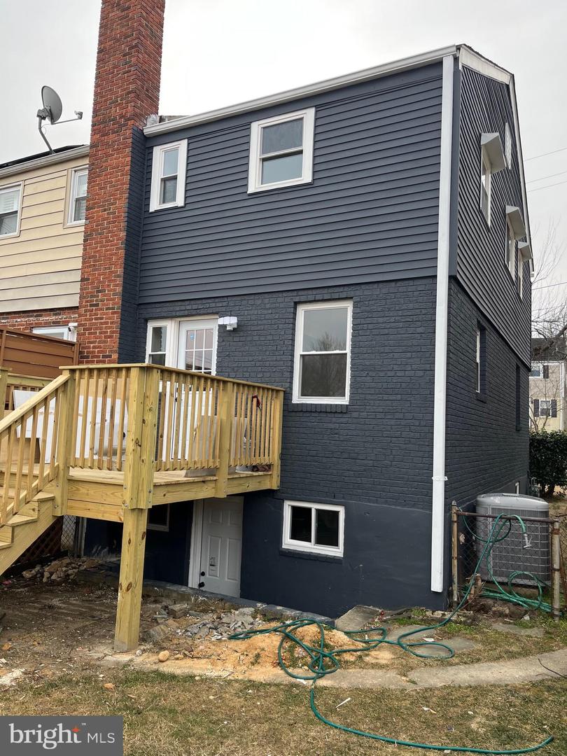 79 ELMIRA ST SW, WASHINGTON, District Of Columbia 20032, 3 Bedrooms Bedrooms, 5 Rooms Rooms,2 BathroomsBathrooms,Residential,For sale,79 ELMIRA ST SW,DCDC2240938 MLS # DCDC2240938