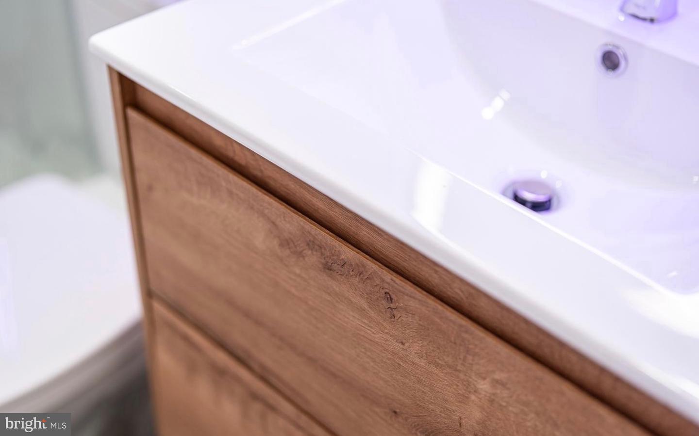 2517 ONTARIO RD NW #1, WASHINGTON, District Of Columbia 20009, 2 Bedrooms Bedrooms, ,1 BathroomBathrooms,Residential,For sale,2517 ONTARIO RD NW #1,DCDC2240942 MLS # DCDC2240942