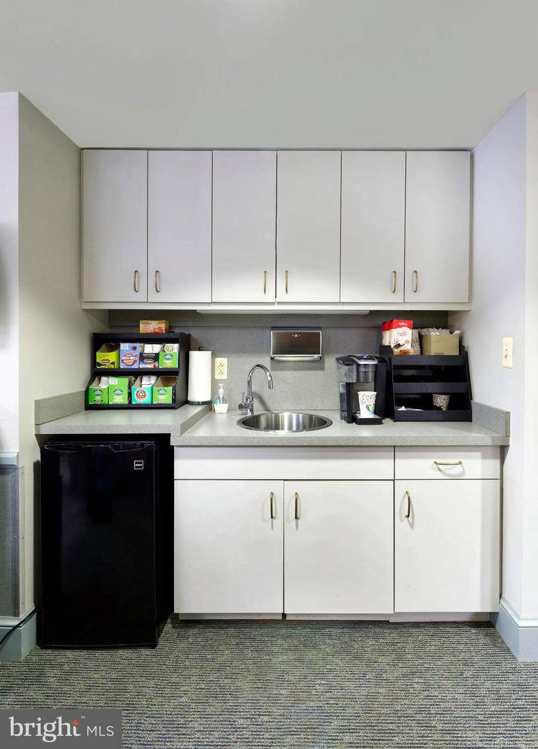 6 S PENDLETON ST, MIDDLEBURG, Virginia 20117, ,Land,For sale,6 S PENDLETON ST,VALO2112588 MLS # VALO2112588