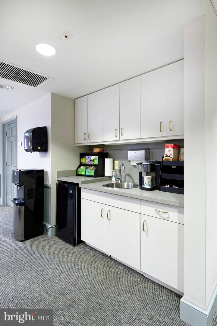 6 S PENDLETON ST, MIDDLEBURG, Virginia 20117, ,Land,For sale,6 S PENDLETON ST,VALO2112588 MLS # VALO2112588