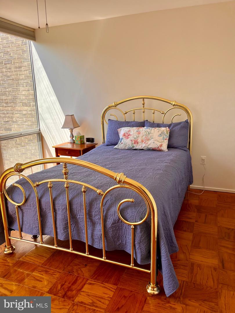 1340 4TH ST SW #T-1340, WASHINGTON, District Of Columbia 20024, 3 Bedrooms Bedrooms, 5 Rooms Rooms,1 BathroomBathrooms,Residential,For sale,1340 4TH ST SW #T-1340,DCDC2213062 MLS # DCDC2213062