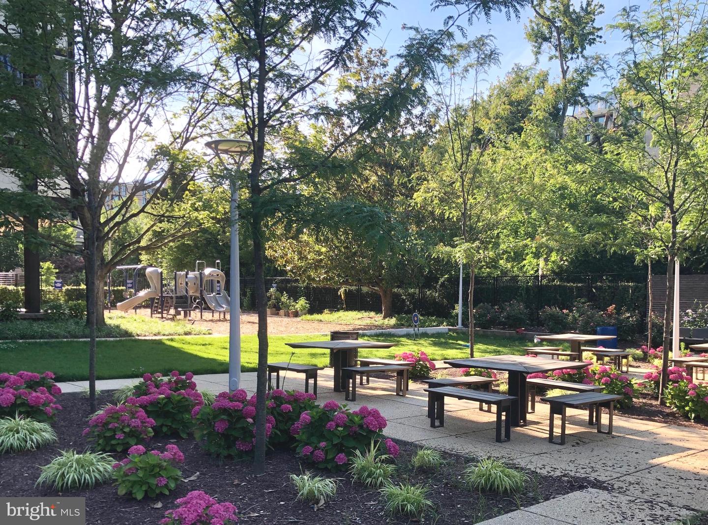 1340 4TH ST SW #T-1340, WASHINGTON, District Of Columbia 20024, 3 Bedrooms Bedrooms, 5 Rooms Rooms,1 BathroomBathrooms,Residential,For sale,1340 4TH ST SW #T-1340,DCDC2213062 MLS # DCDC2213062