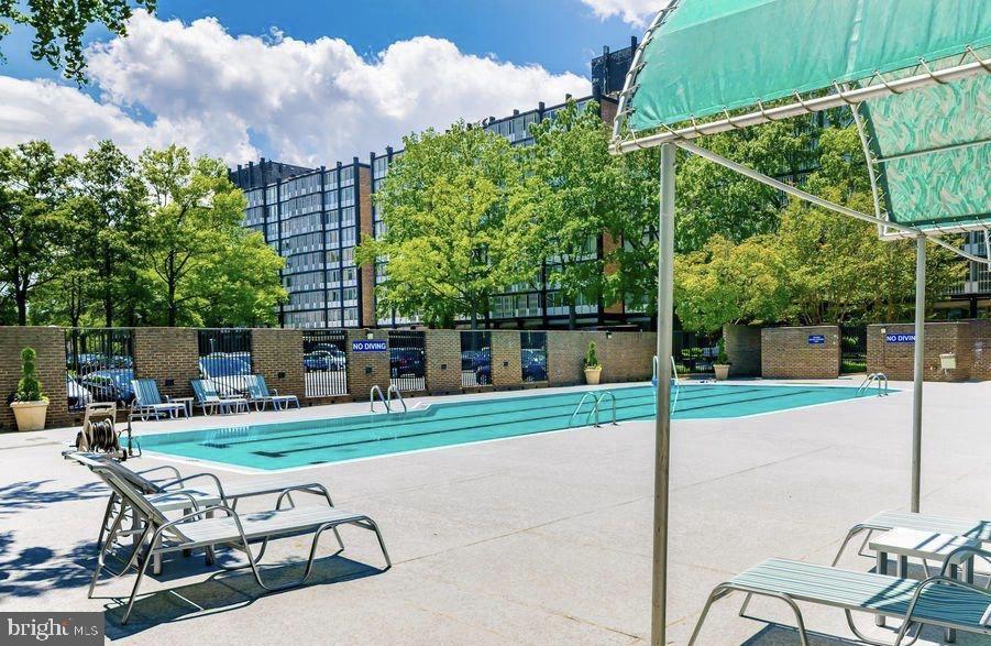 1340 4TH ST SW #T-1340, WASHINGTON, District Of Columbia 20024, 3 Bedrooms Bedrooms, 5 Rooms Rooms,1 BathroomBathrooms,Residential,For sale,1340 4TH ST SW #T-1340,DCDC2213062 MLS # DCDC2213062