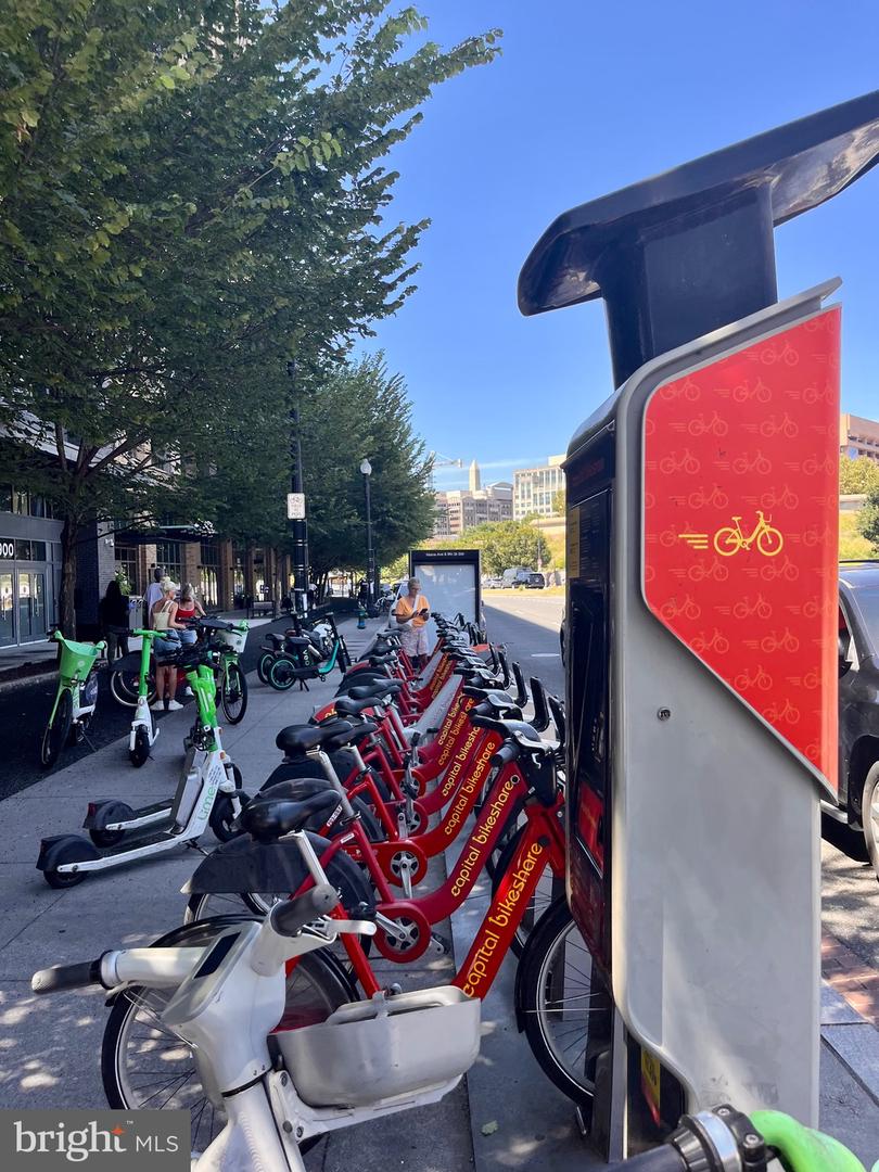 1340 4TH ST SW #T-1340, WASHINGTON, District Of Columbia 20024, 3 Bedrooms Bedrooms, 5 Rooms Rooms,1 BathroomBathrooms,Residential,For sale,1340 4TH ST SW #T-1340,DCDC2213062 MLS # DCDC2213062