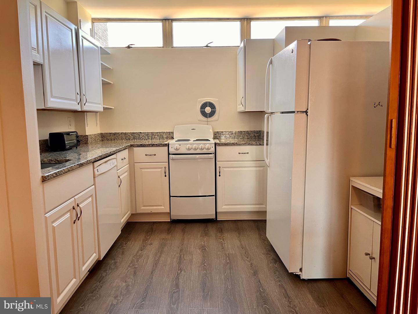 1340 4TH ST SW #T-1340, WASHINGTON, District Of Columbia 20024, 3 Bedrooms Bedrooms, 5 Rooms Rooms,1 BathroomBathrooms,Residential,For sale,1340 4TH ST SW #T-1340,DCDC2213062 MLS # DCDC2213062