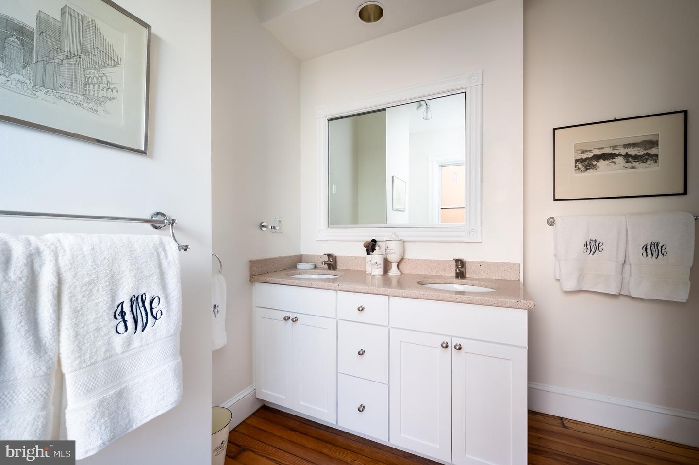 1612 T ST NW, WASHINGTON, District Of Columbia 20009, 6 Bedrooms Bedrooms, ,4 BathroomsBathrooms,Residential,For sale,1612 T ST NW,DCDC2215792 MLS # DCDC2215792