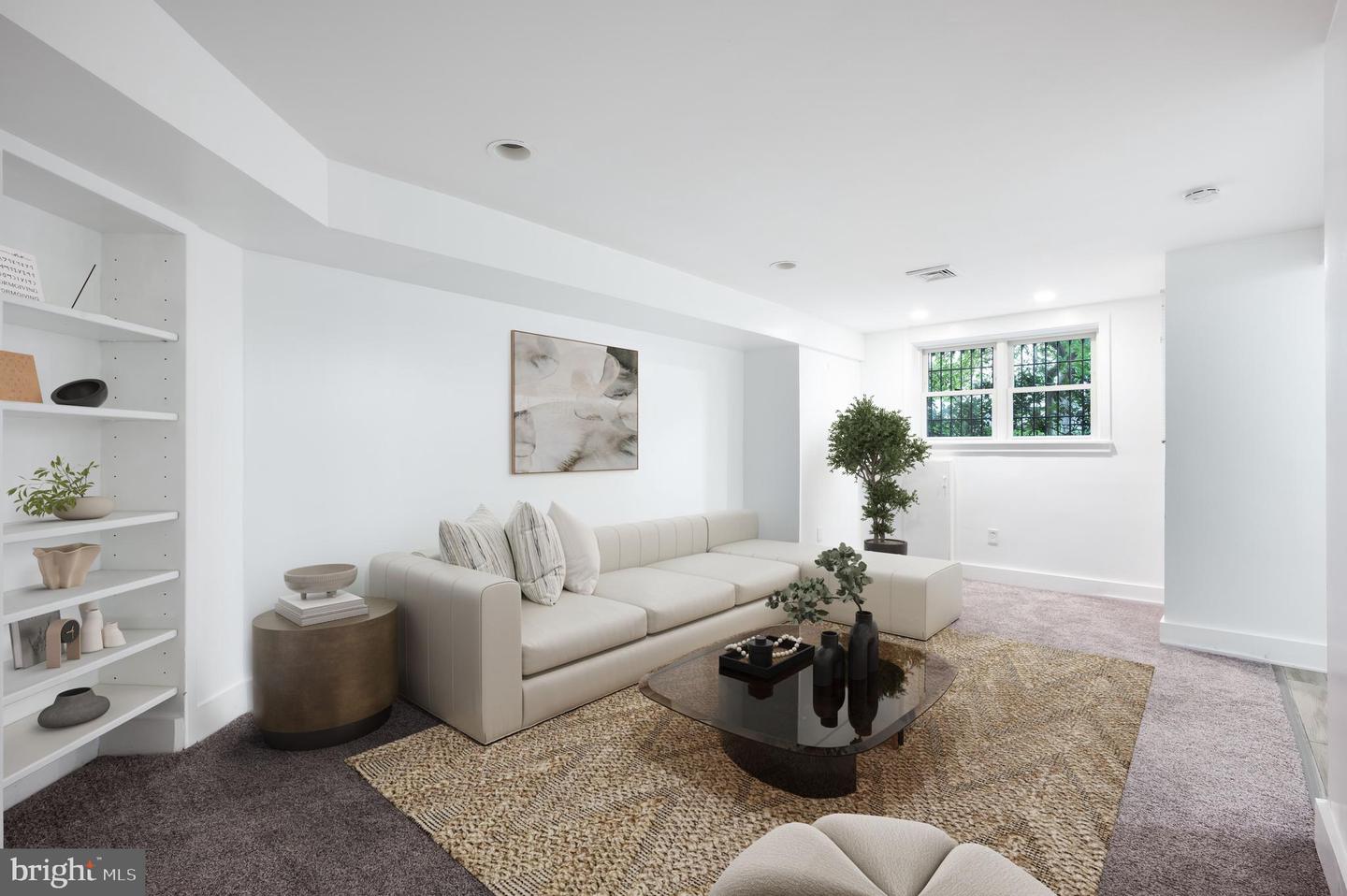 1612 T ST NW, WASHINGTON, District Of Columbia 20009, 6 Bedrooms Bedrooms, ,4 BathroomsBathrooms,Residential,For sale,1612 T ST NW,DCDC2215792 MLS # DCDC2215792