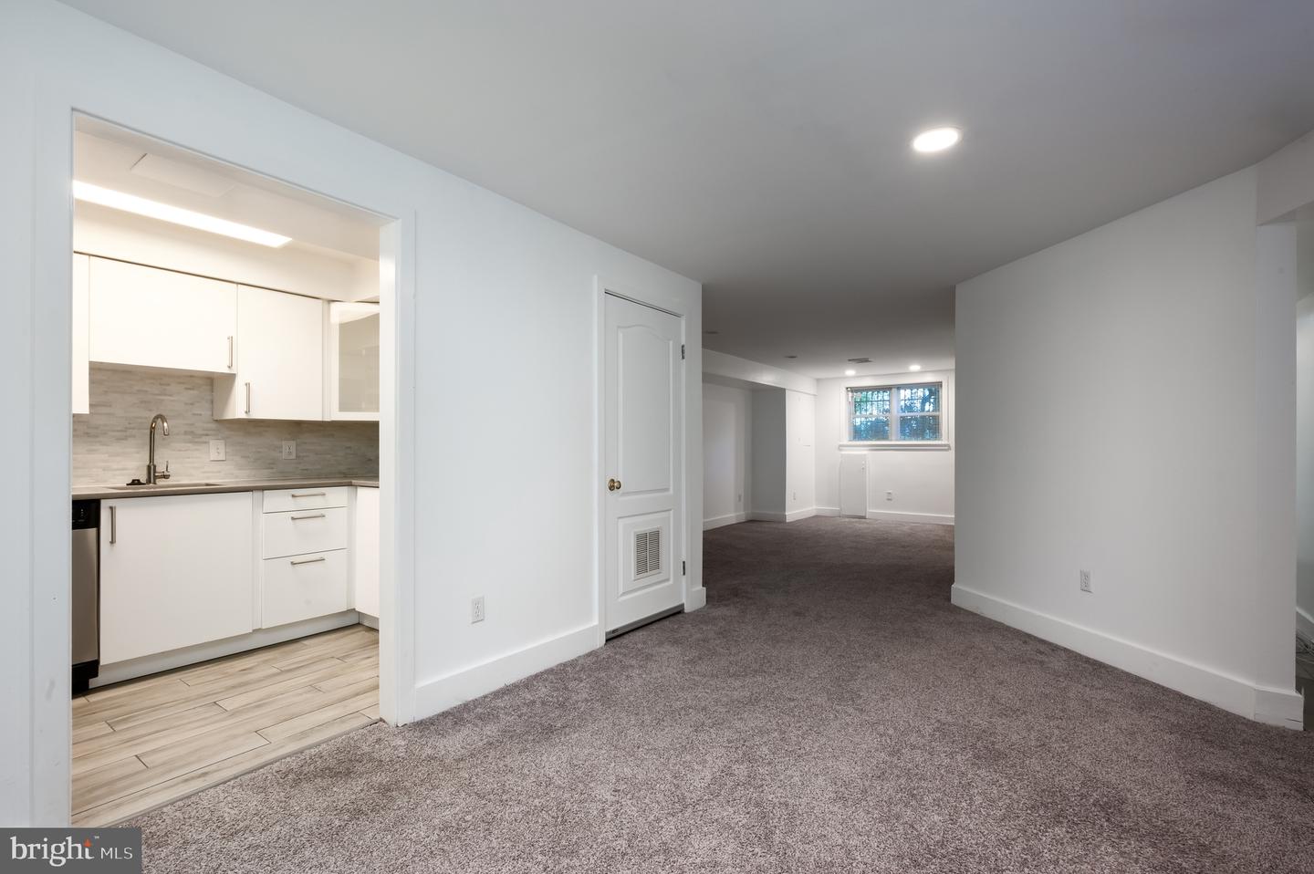 1612 T ST NW, WASHINGTON, District Of Columbia 20009, 6 Bedrooms Bedrooms, ,4 BathroomsBathrooms,Residential,For sale,1612 T ST NW,DCDC2215792 MLS # DCDC2215792