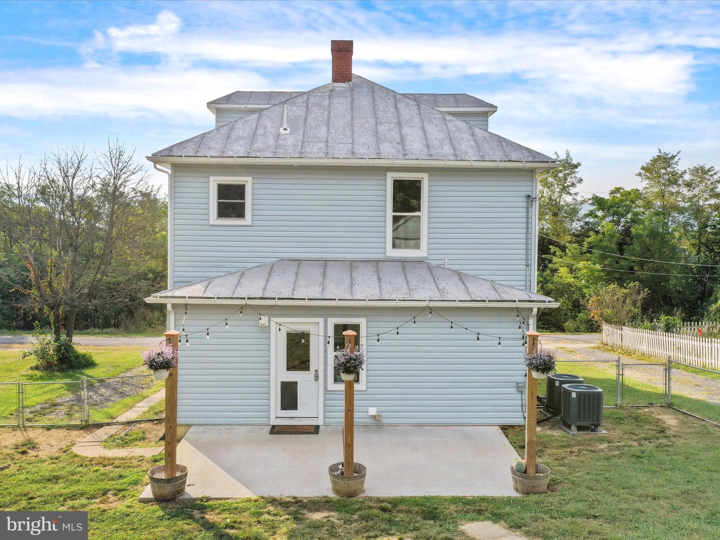 3341 HILLCREST DR, TOMS BROOK, Virginia 22660, 3 Bedrooms Bedrooms, ,2 BathroomsBathrooms,Residential,For sale,3341 HILLCREST DR,VASH2012630 MLS # VASH2012630