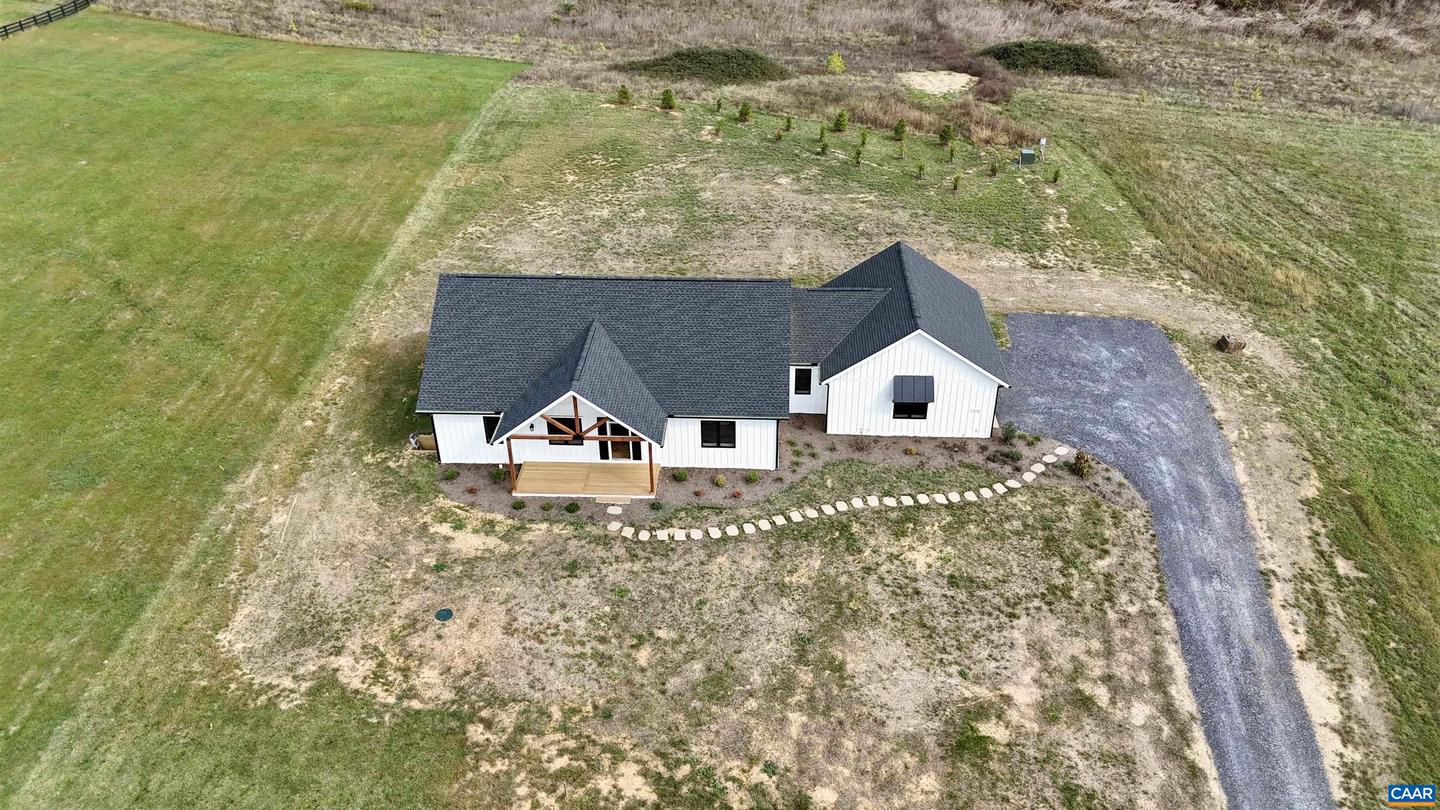 1416 LADD RD, WAYNESBORO, Virginia 22980, 3 Bedrooms Bedrooms, ,2 BathroomsBathrooms,Residential,For sale,1416 LADD RD,670011 MLS # 670011