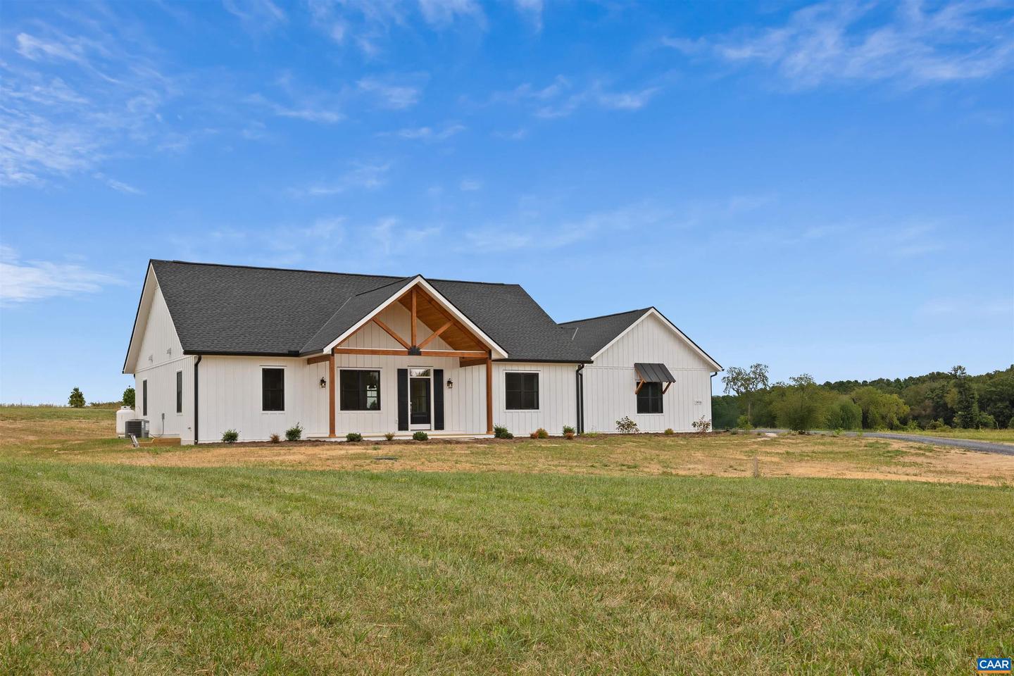 1416 LADD RD, WAYNESBORO, Virginia 22980, 3 Bedrooms Bedrooms, ,2 BathroomsBathrooms,Residential,For sale,1416 LADD RD,670011 MLS # 670011