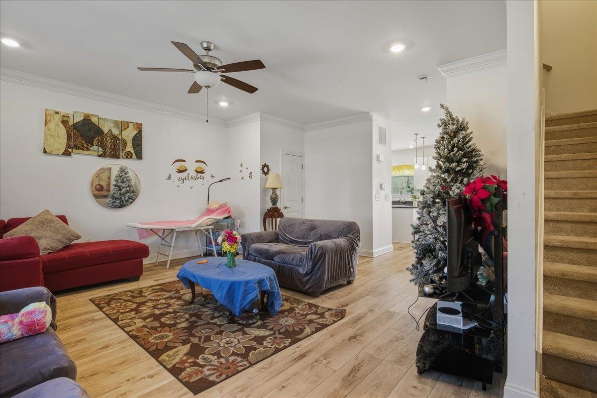 1215 HARVEST CT, ROCKINGHAM, Virginia 22801, 3 Bedrooms Bedrooms, ,2 BathroomsBathrooms,Residential,1215 HARVEST CT,672383 MLS # 672383