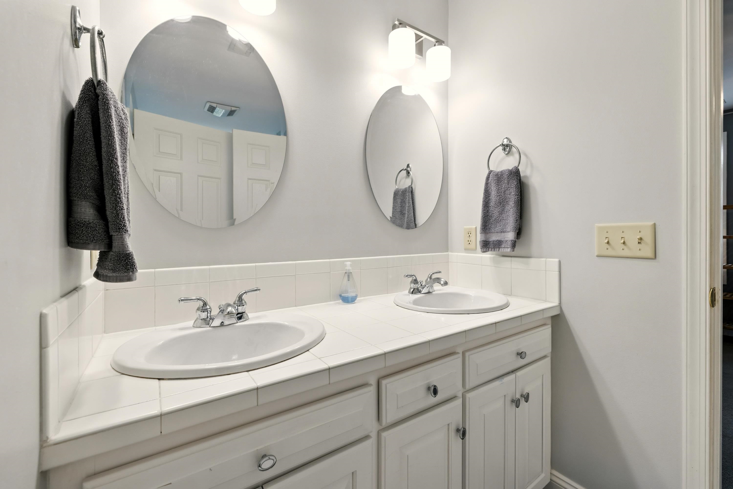 4120 BROWN ROAN LN, ROCKINGHAM, Virginia 22801, 4 Bedrooms Bedrooms, ,3 BathroomsBathrooms,Residential,4120 BROWN ROAN LN,672385 MLS # 672385