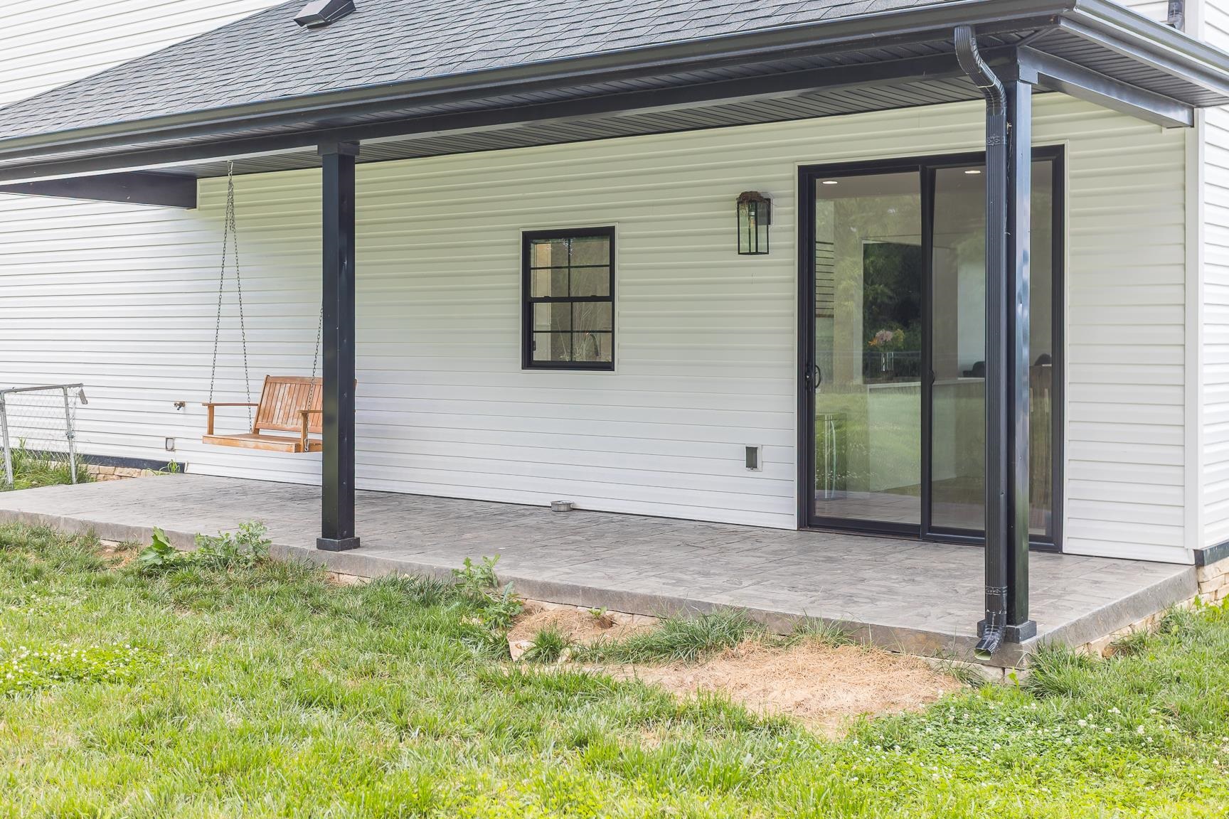 130 MILLVIEW DR, BRIDGEWATER, Virginia 22812, 4 Bedrooms Bedrooms, ,2 BathroomsBathrooms,Residential,130 MILLVIEW DR,672387 MLS # 672387