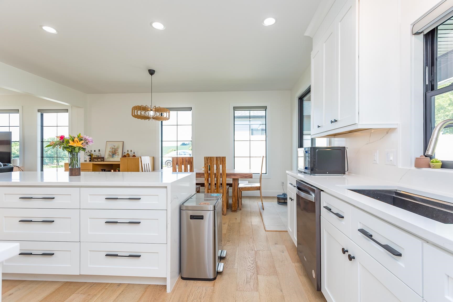 130 MILLVIEW DR, BRIDGEWATER, Virginia 22812, 4 Bedrooms Bedrooms, ,2 BathroomsBathrooms,Residential,130 MILLVIEW DR,672387 MLS # 672387