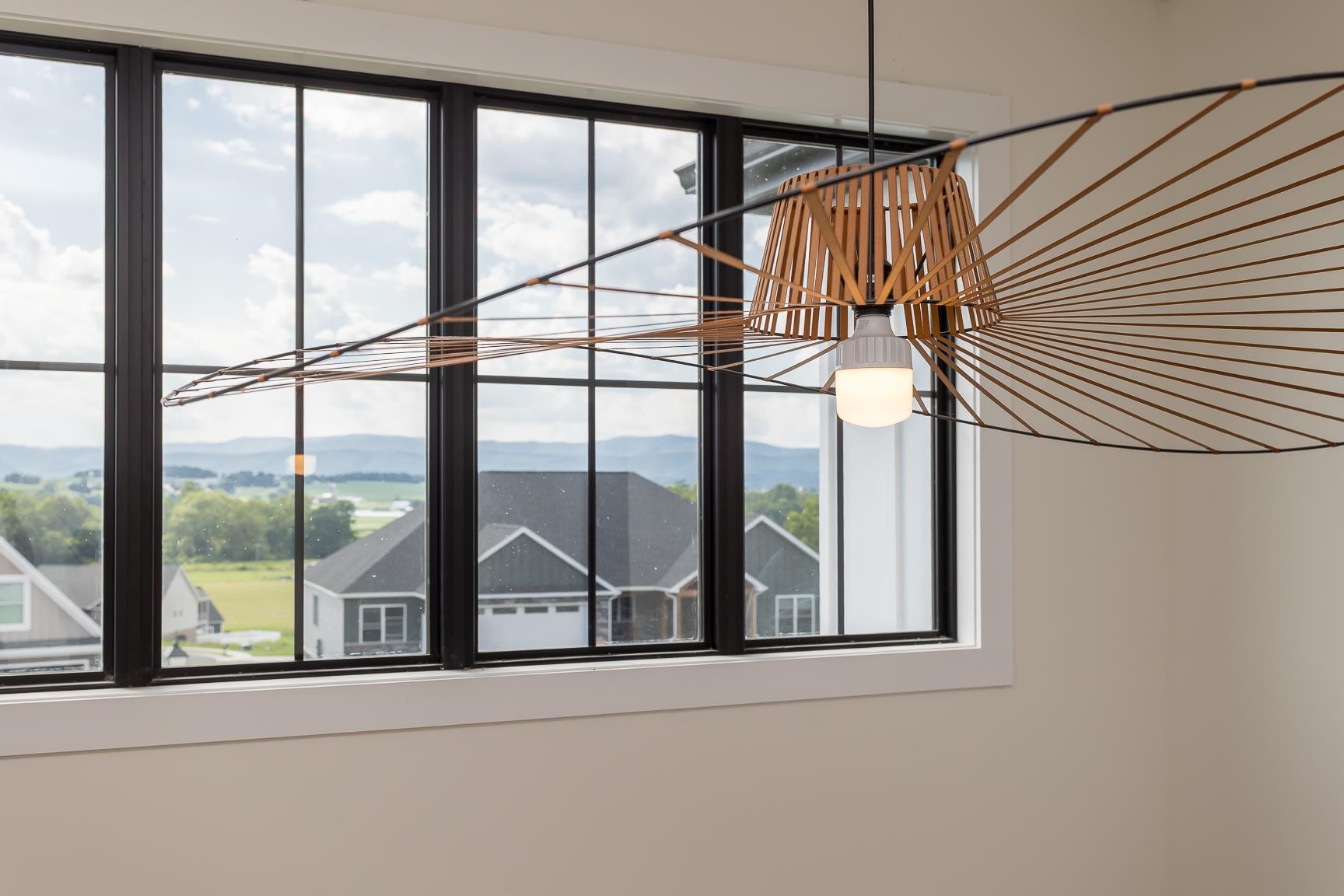 130 MILLVIEW DR, BRIDGEWATER, Virginia 22812, 4 Bedrooms Bedrooms, ,2 BathroomsBathrooms,Residential,130 MILLVIEW DR,672387 MLS # 672387