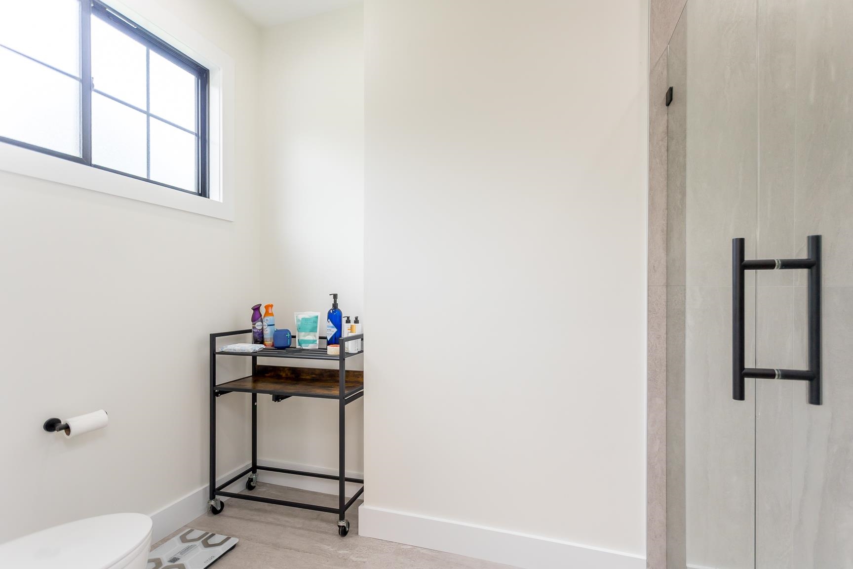 130 MILLVIEW DR, BRIDGEWATER, Virginia 22812, 4 Bedrooms Bedrooms, ,2 BathroomsBathrooms,Residential,130 MILLVIEW DR,672387 MLS # 672387