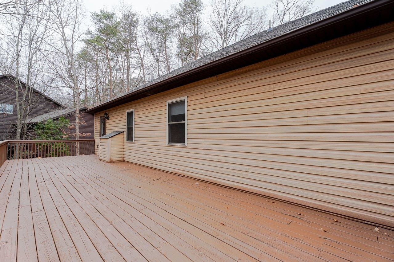 2760 LANIER LN, MCGAHEYSVILLE, Virginia 22846, 3 Bedrooms Bedrooms, ,3 BathroomsBathrooms,Residential,2760 LANIER LN,672388 MLS # 672388