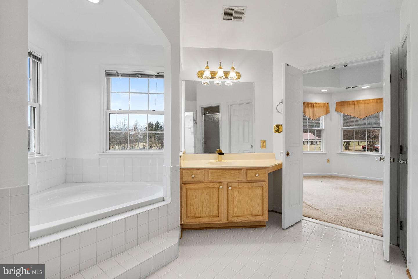 173 ASHLAND DR, WINCHESTER, Virginia 22603, 4 Bedrooms Bedrooms, ,3 BathroomsBathrooms,Residential,For sale,173 ASHLAND DR,VAFV2037600 MLS # VAFV2037600 173 ASHLAND DR, WINCHESTER, Virginia 22603, 4 Bedrooms Bedrooms, ,3 BathroomsBathrooms,Residential,For sale,173 ASHLAND DR,VAFV2037600 MLS # VAFV2037600