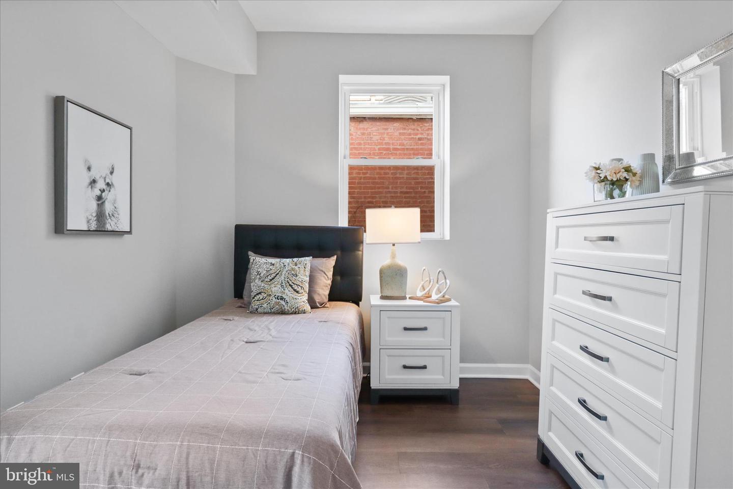 1327 HARVARD ST NW, WASHINGTON, District Of Columbia 20009, 3 Bedrooms Bedrooms, 14 Rooms Rooms,3 BathroomsBathrooms,Residential,For sale,1327 HARVARD ST NW,DCDC2229214 MLS # DCDC2229214