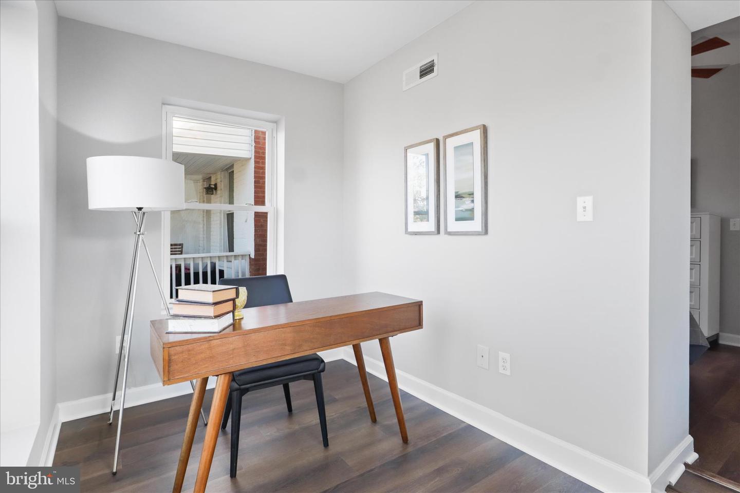 1327 HARVARD ST NW, WASHINGTON, District Of Columbia 20009, 3 Bedrooms Bedrooms, 14 Rooms Rooms,3 BathroomsBathrooms,Residential,For sale,1327 HARVARD ST NW,DCDC2229214 MLS # DCDC2229214