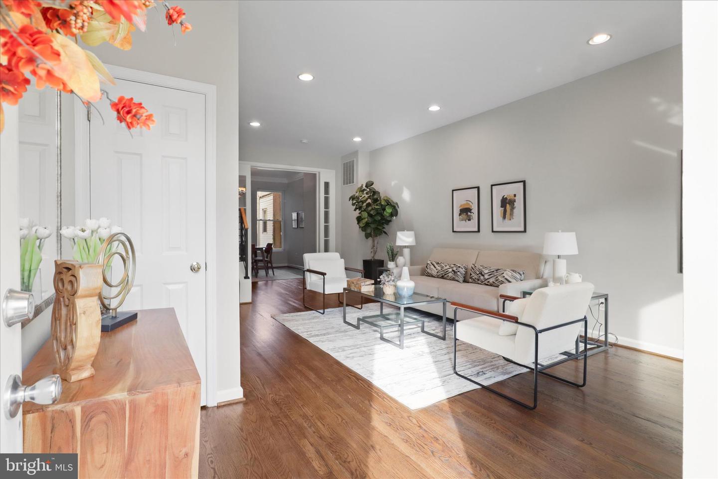 1327 HARVARD ST NW, WASHINGTON, District Of Columbia 20009, 3 Bedrooms Bedrooms, 14 Rooms Rooms,3 BathroomsBathrooms,Residential,For sale,1327 HARVARD ST NW,DCDC2229214 MLS # DCDC2229214