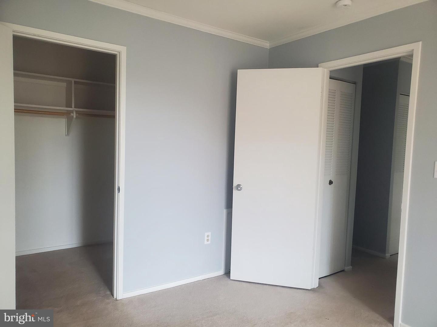 7336 LEE HWY #203, FALLS CHURCH, Virginia 22046, 2 Bedrooms Bedrooms, ,1 BathroomBathrooms,Residential,For sale,7336 LEE HWY #203,VAFX2281554 MLS # VAFX2281554