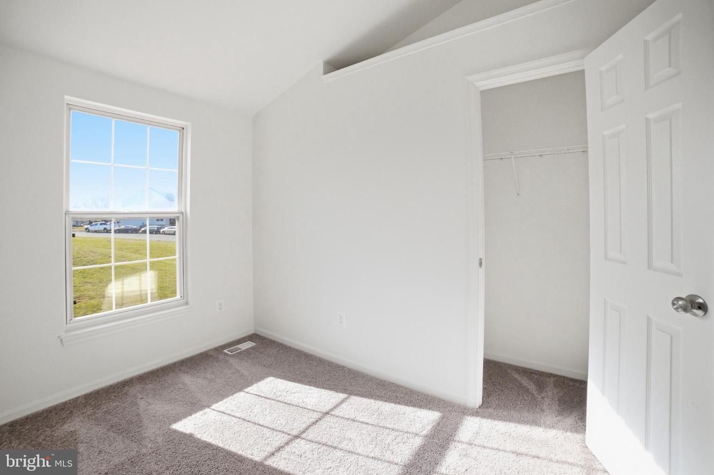 16828 TOMS RIVER LOOP, DUMFRIES, Virginia 22026, 3 Bedrooms Bedrooms, 7 Rooms Rooms,2 BathroomsBathrooms,Residential,For sale,16828 TOMS RIVER LOOP,VAPW2108826 MLS # VAPW2108826 16828 TOMS RIVER LOOP, DUMFRIES, Virginia 22026, 3 Bedrooms Bedrooms, 7 Rooms Rooms,2 BathroomsBathrooms,Residential,For sale,16828 TOMS RIVER LOOP,VAPW2108826 MLS # VAPW2108826