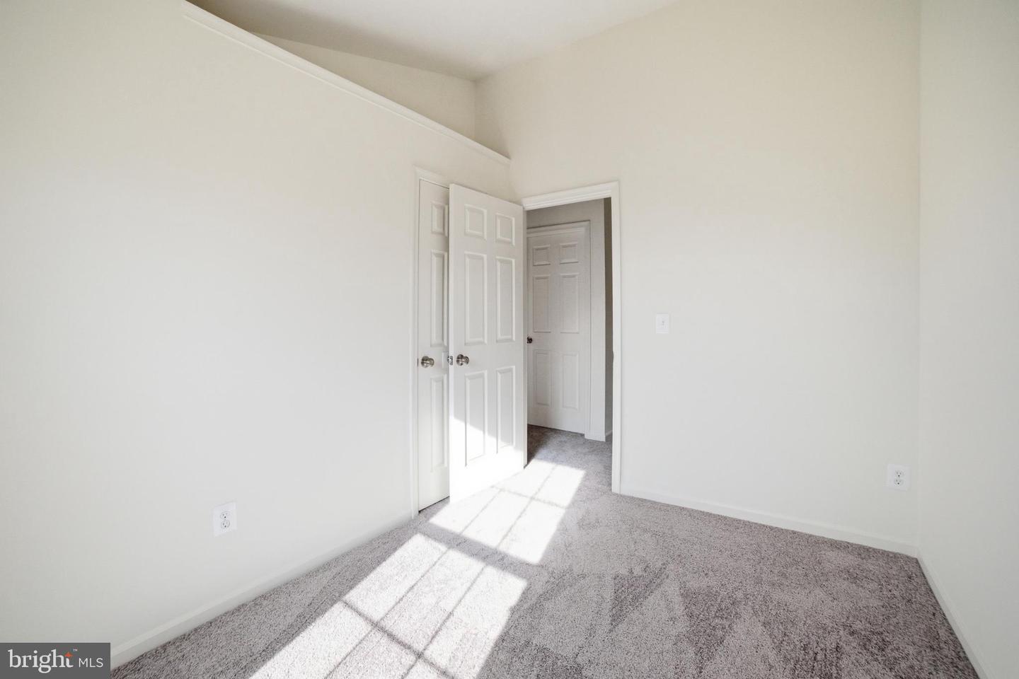 16828 TOMS RIVER LOOP, DUMFRIES, Virginia 22026, 3 Bedrooms Bedrooms, 7 Rooms Rooms,2 BathroomsBathrooms,Residential,For sale,16828 TOMS RIVER LOOP,VAPW2108826 MLS # VAPW2108826 16828 TOMS RIVER LOOP, DUMFRIES, Virginia 22026, 3 Bedrooms Bedrooms, 7 Rooms Rooms,2 BathroomsBathrooms,Residential,For sale,16828 TOMS RIVER LOOP,VAPW2108826 MLS # VAPW2108826