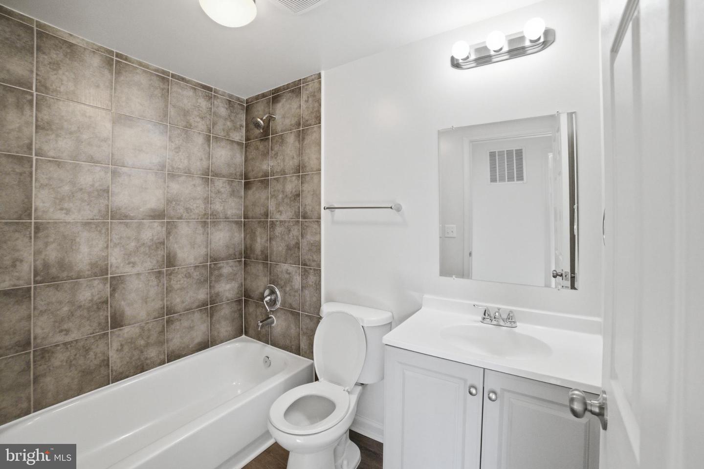 16828 TOMS RIVER LOOP, DUMFRIES, Virginia 22026, 3 Bedrooms Bedrooms, 7 Rooms Rooms,2 BathroomsBathrooms,Residential,For sale,16828 TOMS RIVER LOOP,VAPW2108826 MLS # VAPW2108826 16828 TOMS RIVER LOOP, DUMFRIES, Virginia 22026, 3 Bedrooms Bedrooms, 7 Rooms Rooms,2 BathroomsBathrooms,Residential,For sale,16828 TOMS RIVER LOOP,VAPW2108826 MLS # VAPW2108826