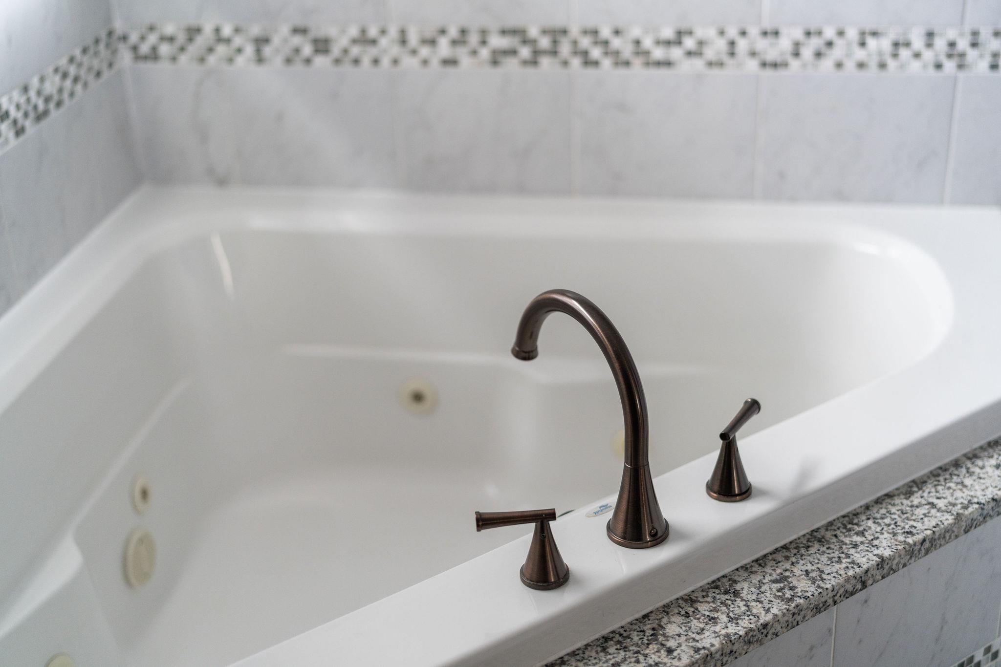 80 RIVERHEAD DR, STAUNTON, Virginia 24401, 4 Bedrooms Bedrooms, ,3 BathroomsBathrooms,Residential,80 RIVERHEAD DR,672394 MLS # 672394