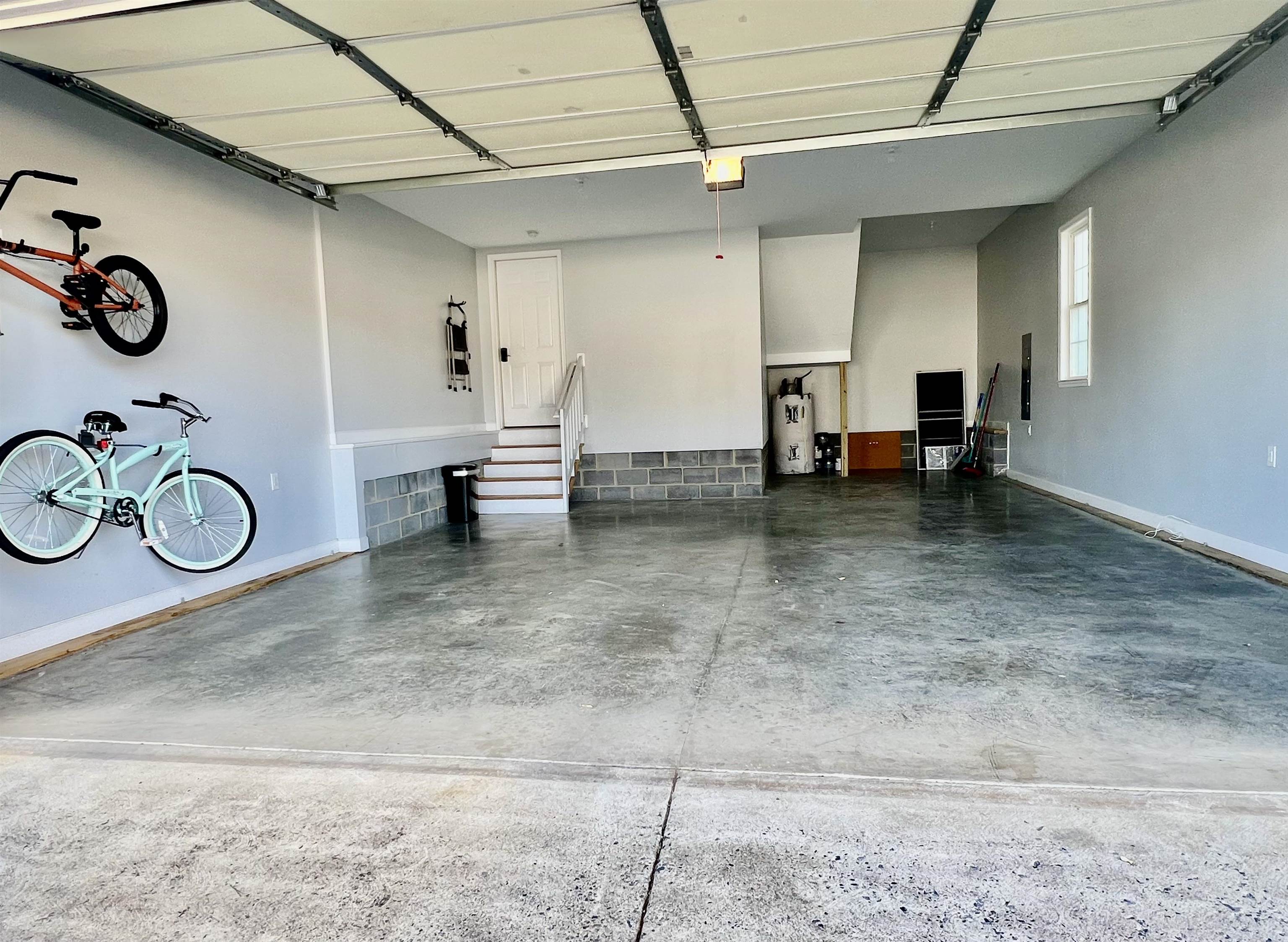 80 RIVERHEAD DR, STAUNTON, Virginia 24401, 4 Bedrooms Bedrooms, ,3 BathroomsBathrooms,Residential,80 RIVERHEAD DR,672394 MLS # 672394