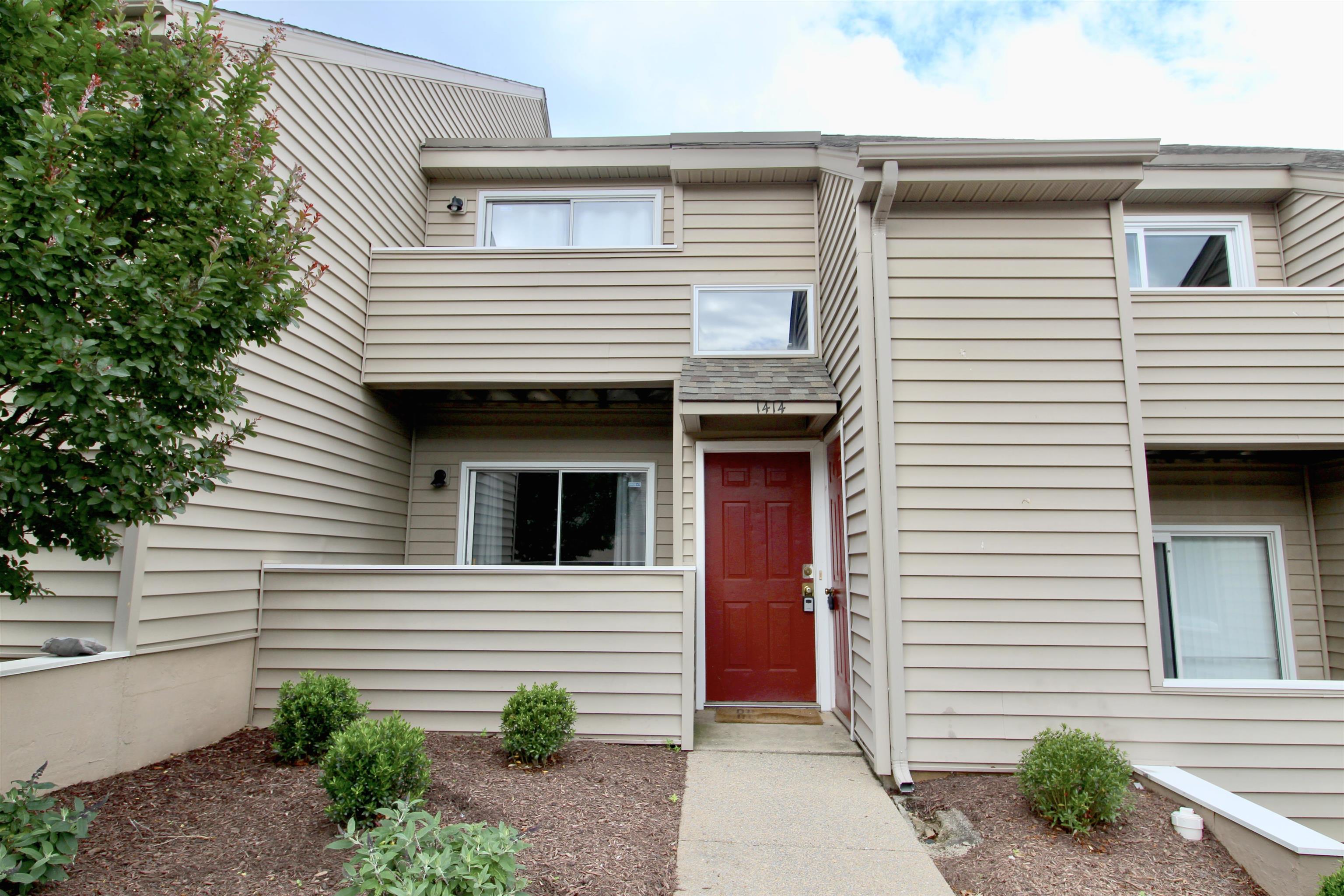 1414 BRADLEY DR, HARRISONBURG, Virginia 22801, 4 Bedrooms Bedrooms, ,2 BathroomsBathrooms,Residential,1414 Bradley Drive, Harrisonburg, VA 22801,1414 BRADLEY DR,672395 MLS # 672395