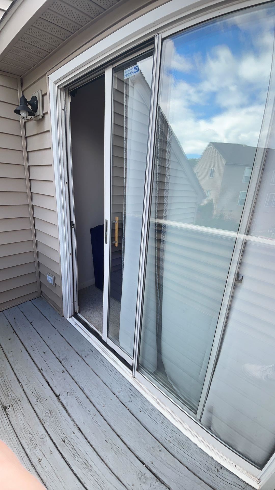 1414 BRADLEY DR, HARRISONBURG, Virginia 22801, 4 Bedrooms Bedrooms, ,2 BathroomsBathrooms,Residential,1414 Bradley Drive, Harrisonburg, VA 22801,1414 BRADLEY DR,672395 MLS # 672395