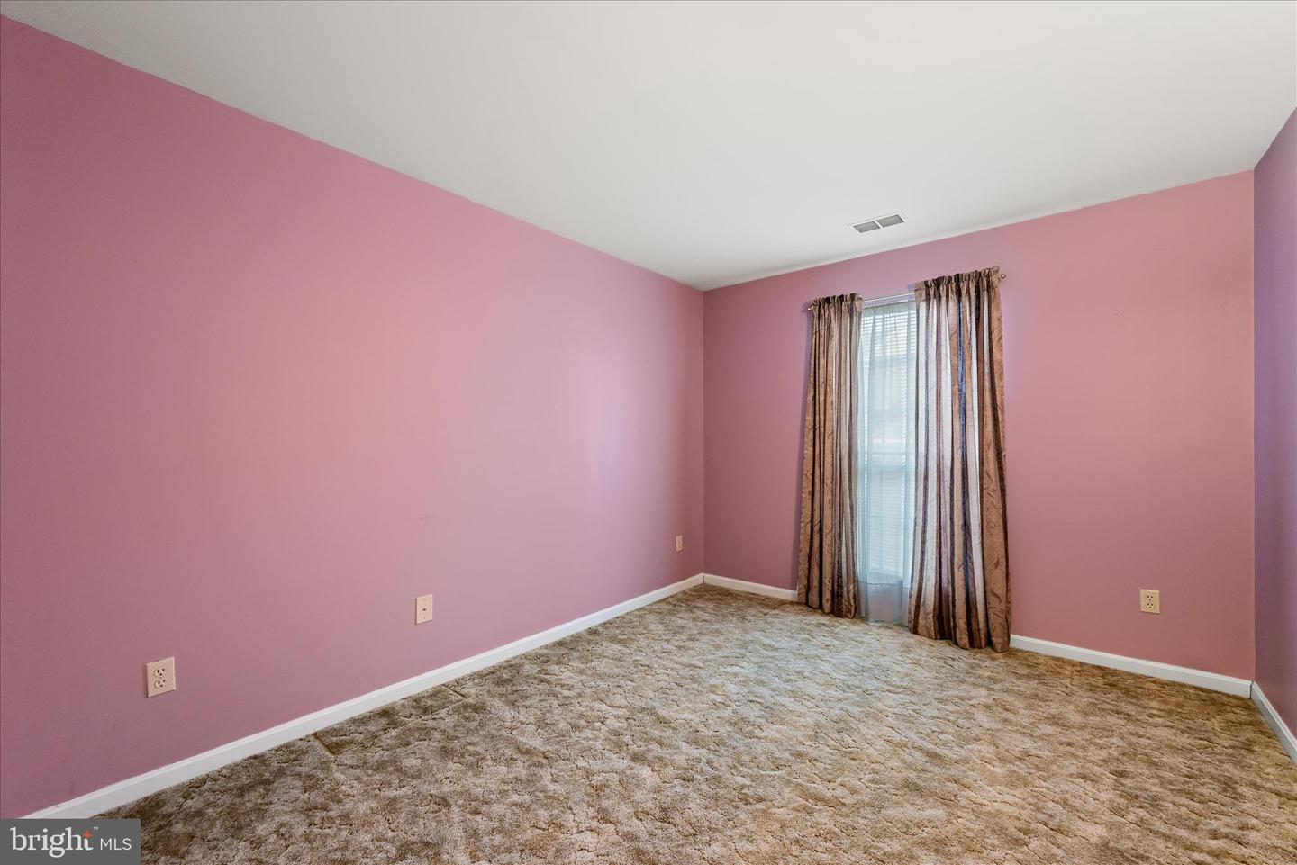 113-2 TIMBERLAKE TER #2, STEPHENS CITY, Virginia 22655, ,Residential,For sale,113-2 TIMBERLAKE TER #2,VAFV2038726 MLS # VAFV2038726