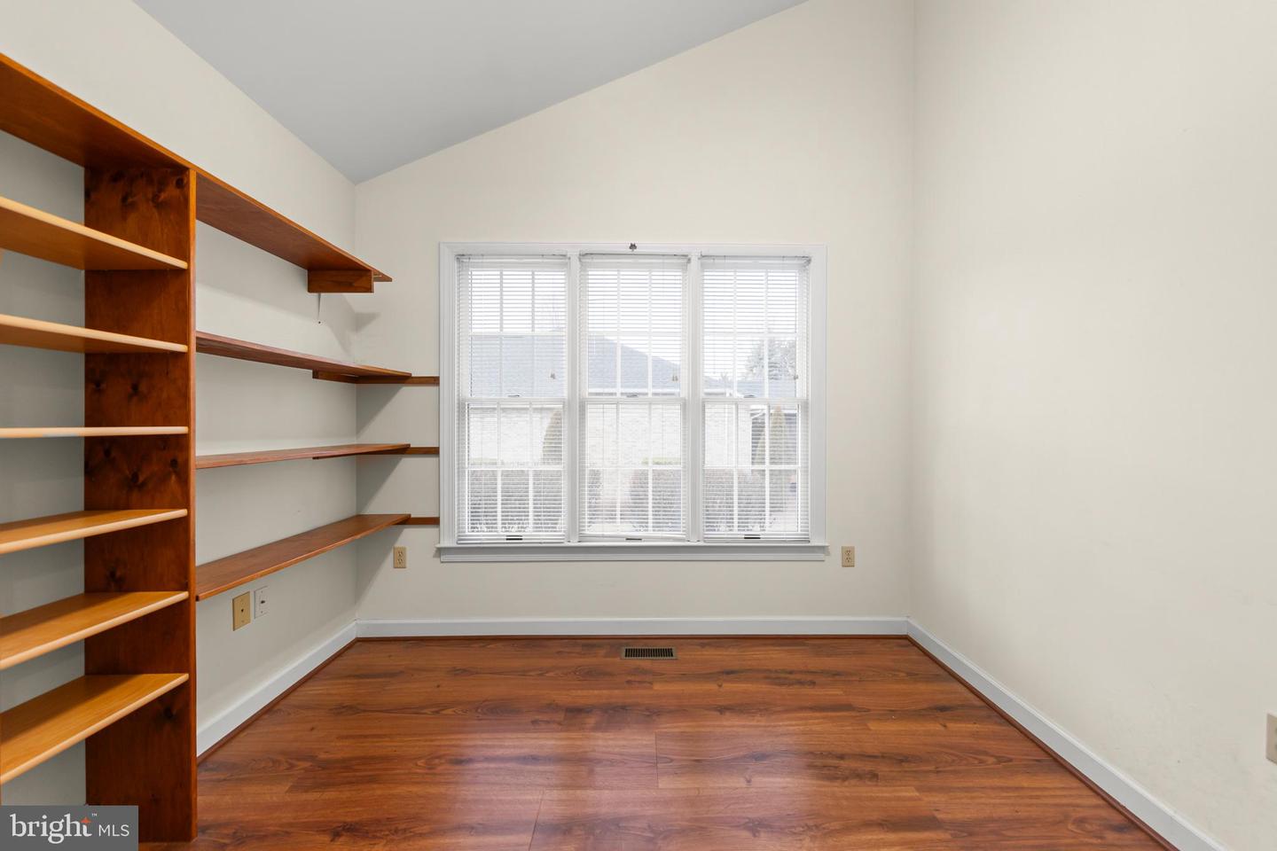 1412 MAGRUDER COURT, WINCHESTER, Virginia 22601, 3 Bedrooms Bedrooms, ,2 BathroomsBathrooms,Residential,For sale,1412 MAGRUDER COURT,VAWI2009712 MLS # VAWI2009712