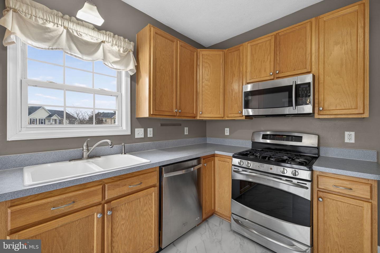 207 TREFOIL CT, WINCHESTER, Virginia 22602, 3 Bedrooms Bedrooms, ,3 BathroomsBathrooms,Residential,For sale,207 TREFOIL CT,VAFV2038808 MLS # VAFV2038808