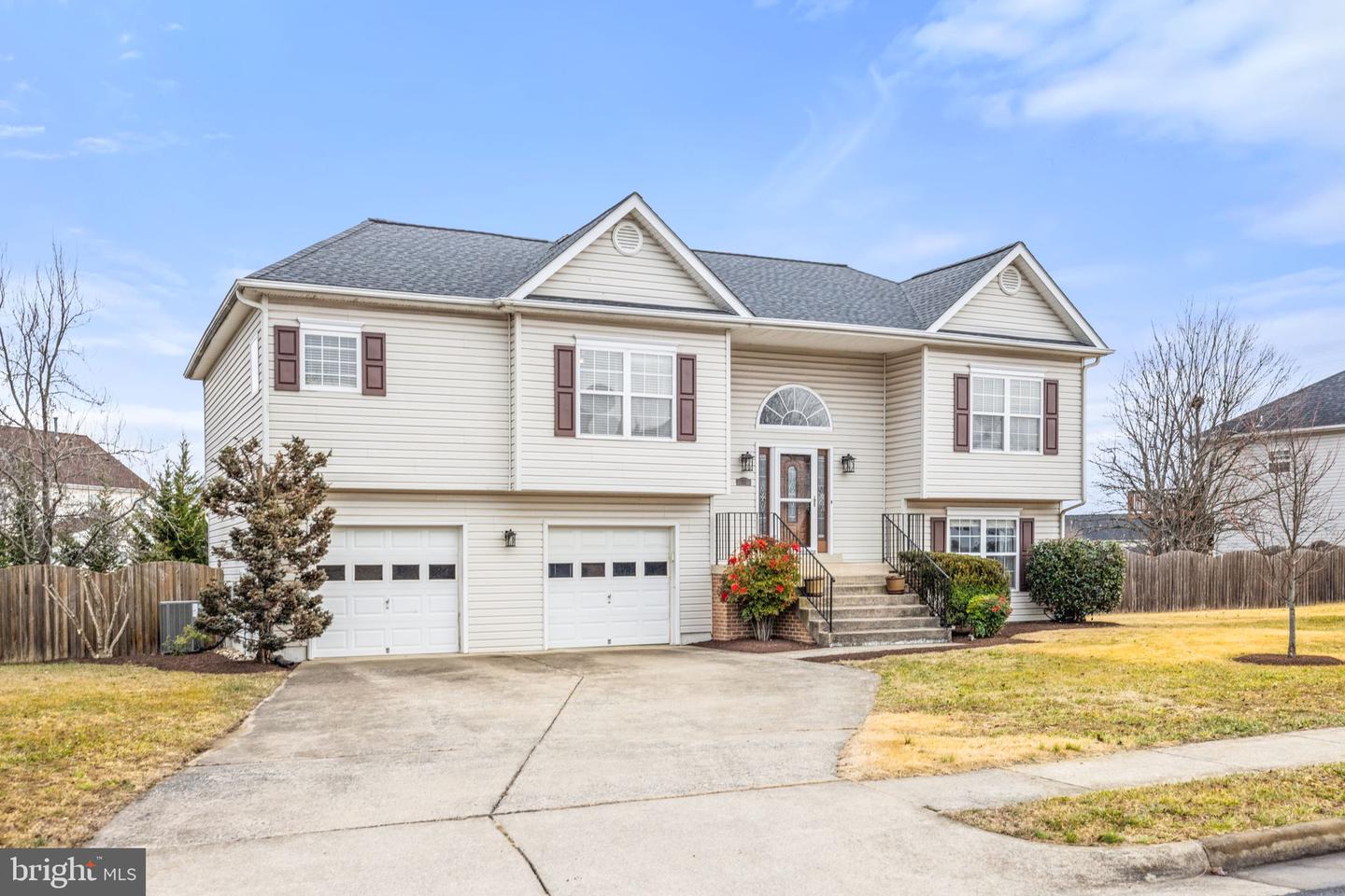 207 TREFOIL CT, WINCHESTER, Virginia 22602, 3 Bedrooms Bedrooms, ,3 BathroomsBathrooms,Residential,For sale,207 TREFOIL CT,VAFV2038808 MLS # VAFV2038808