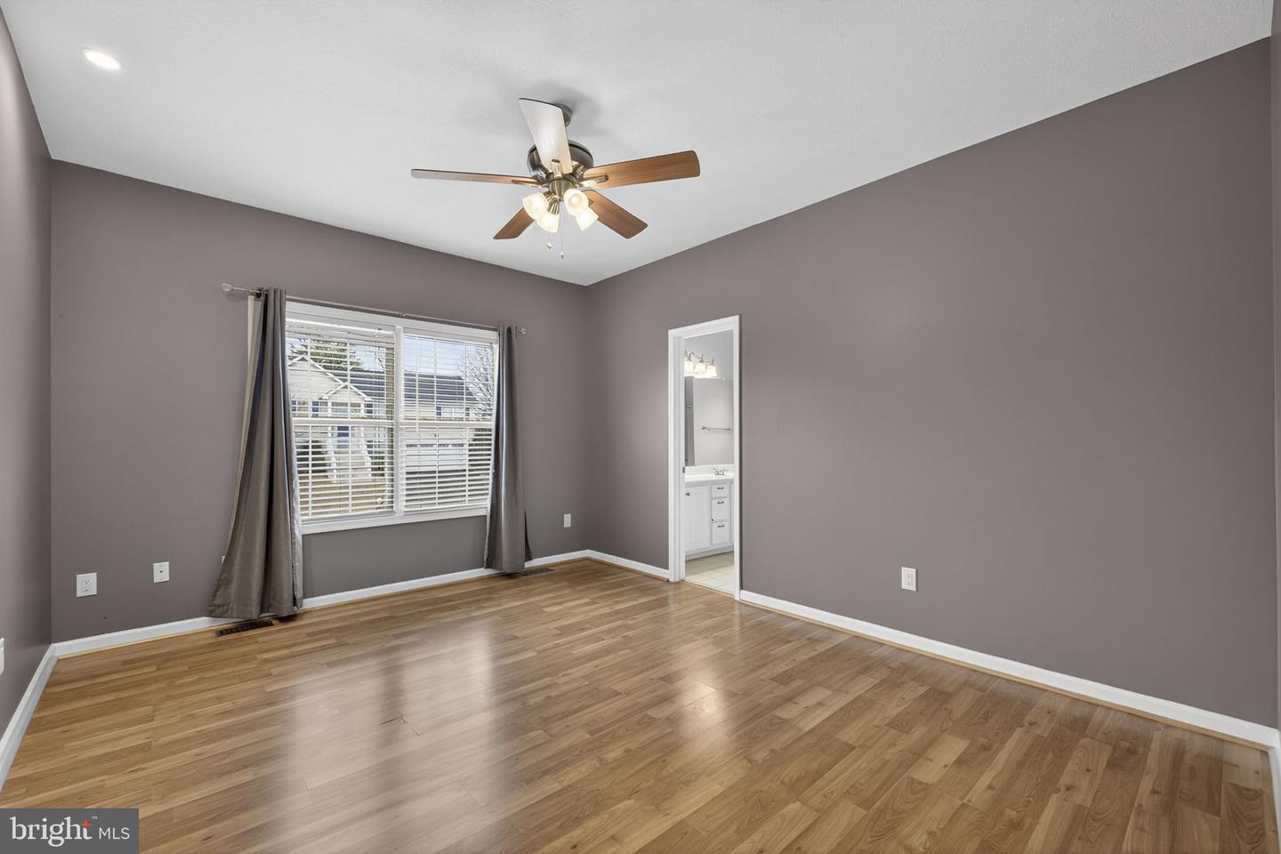 207 TREFOIL CT, WINCHESTER, Virginia 22602, 3 Bedrooms Bedrooms, ,3 BathroomsBathrooms,Residential,For sale,207 TREFOIL CT,VAFV2038808 MLS # VAFV2038808