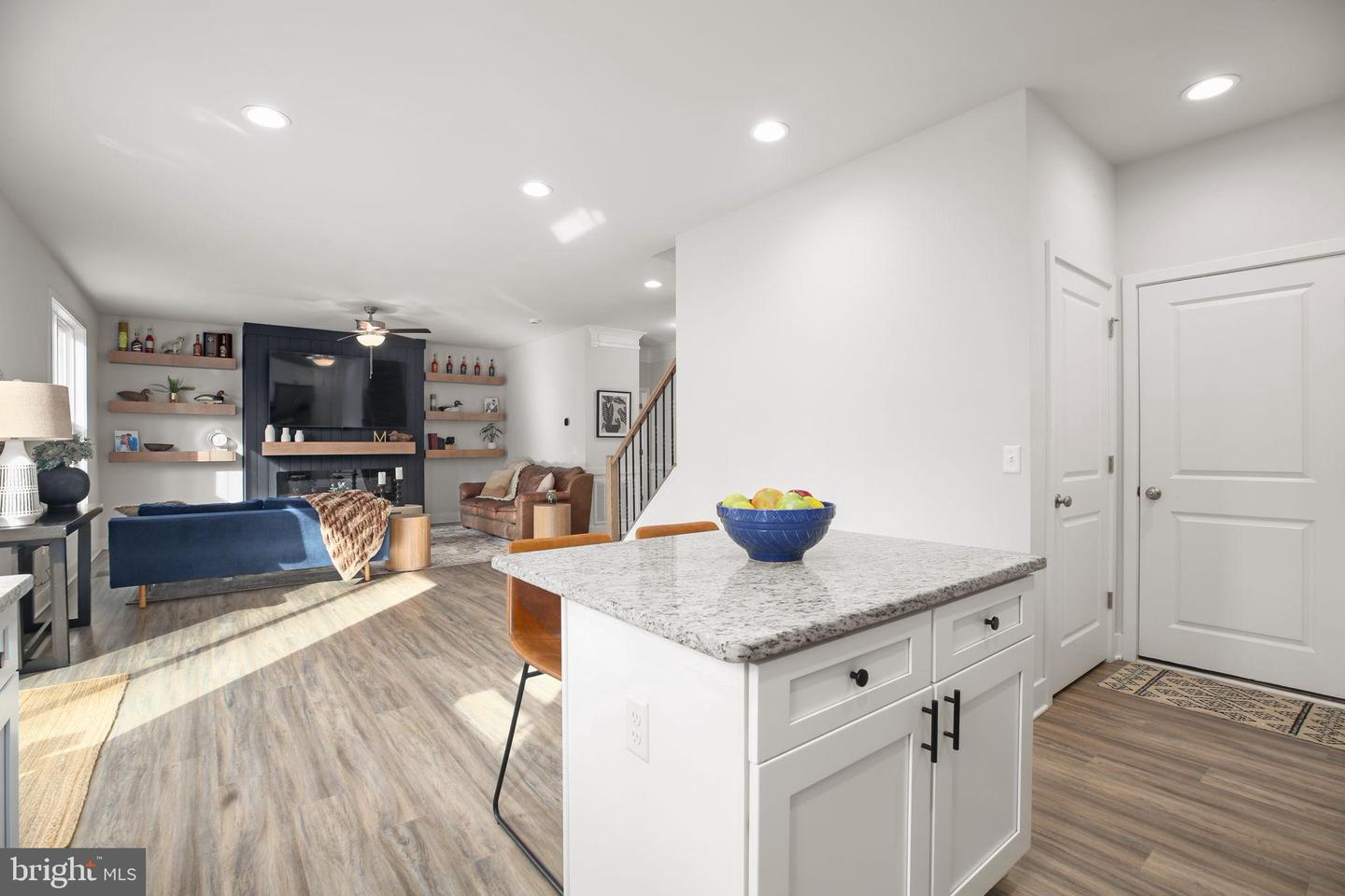 2102 LAKEVIEW PKWY, LOCUST GROVE, Virginia 22508, 4 Bedrooms Bedrooms, 14 Rooms Rooms,1 BathroomBathrooms,Residential,For sale,2102 LAKEVIEW PKWY,VAOR2013094 MLS # VAOR2013094