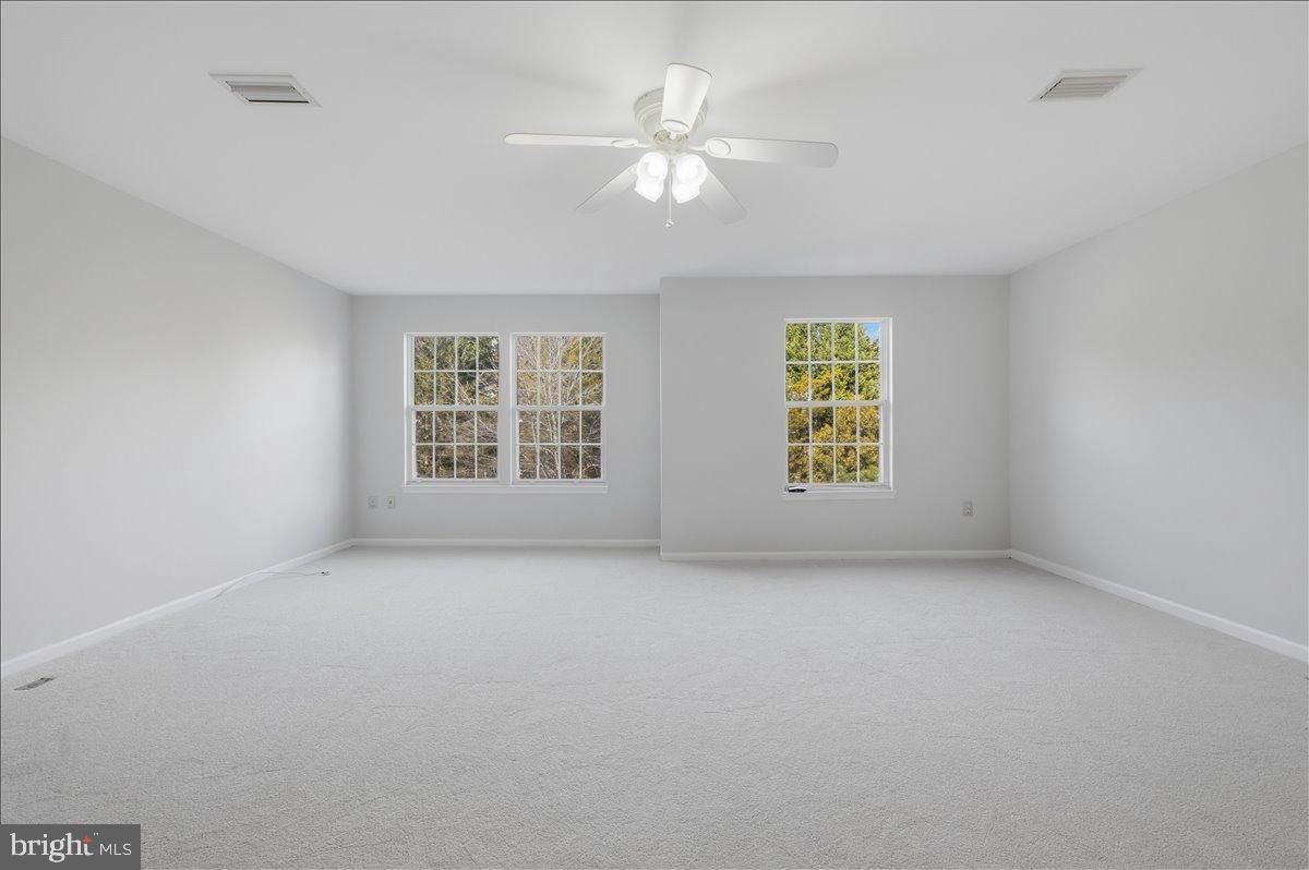 8307 GREEN HERON WAY #11, LORTON, Virginia 22079, 3 Bedrooms Bedrooms, 6 Rooms Rooms,2 BathroomsBathrooms,Residential,For sale,8307 GREEN HERON WAY #11,VAFX2285144 MLS # VAFX2285144