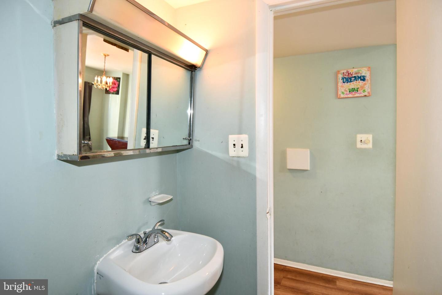 14623 BAKERSFIELD ST, WOODBRIDGE, Virginia 22193, 3 Bedrooms Bedrooms, ,1 BathroomBathrooms,Residential,For sale,14623 BAKERSFIELD ST,VAPW2110372 MLS # VAPW2110372